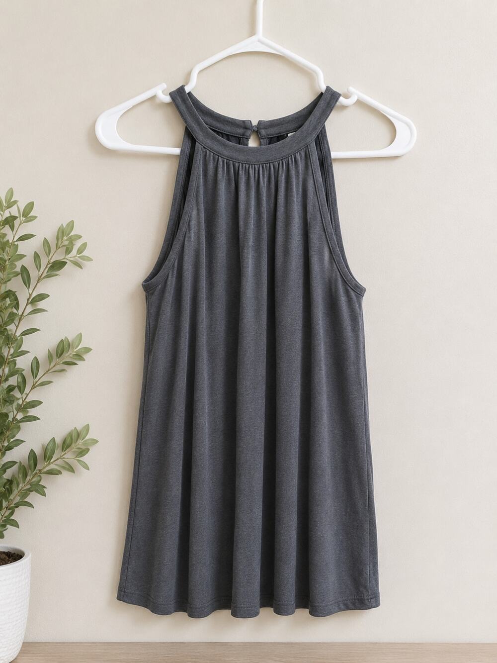 LOFT Charcoal Gray Sleeveless Halter Swing Top Medium